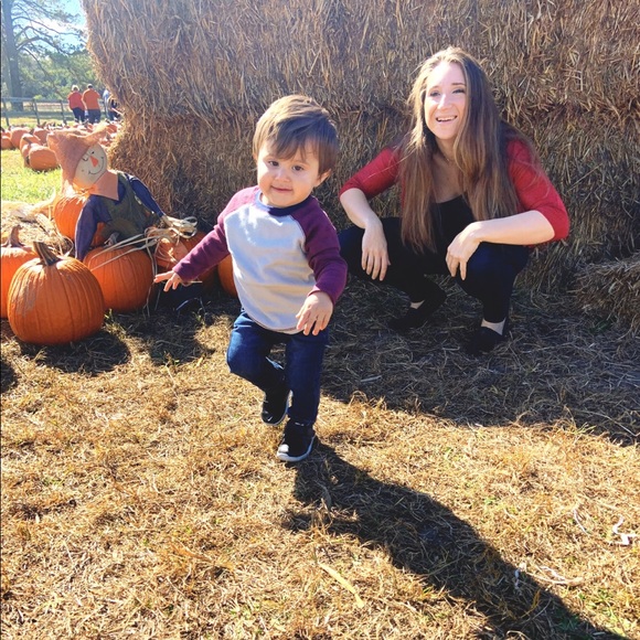 Meet Your Posher, Allison - Picture 12 of 16